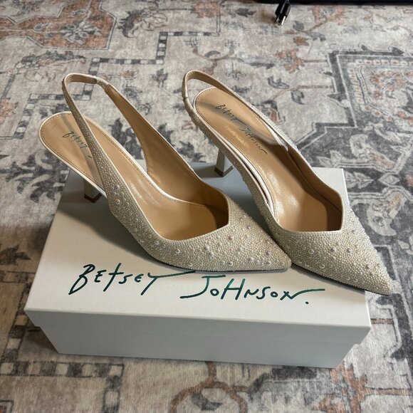 Blue by Betsey Johnson Clark Pearl Slingback Pumps - Picture 2 of 7
